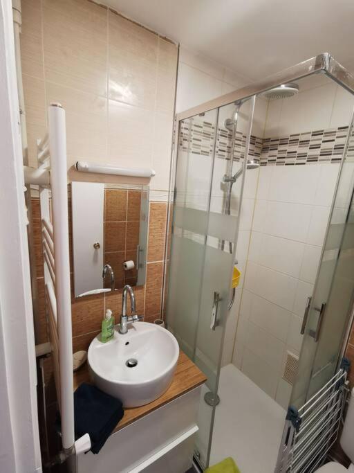 Studio Cosy Biarritz - Classe 2 Etoiles المظهر الخارجي الصورة